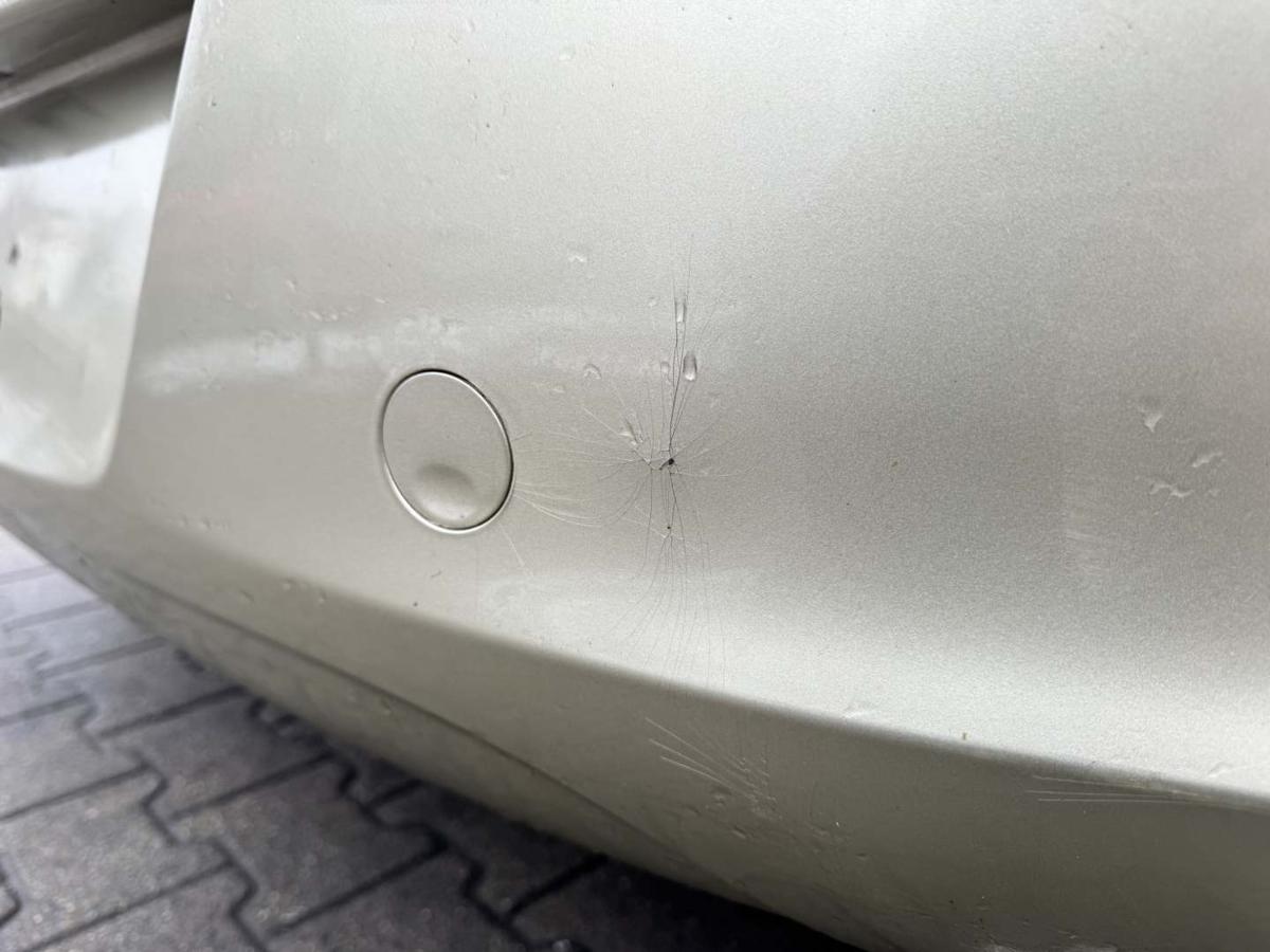 Opel Corsa D original Sto&szlig;stange Stossf&auml;nger hinten Z40M Champagnersilber 5-T&uuml;rer Bj.2006